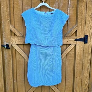 Lauren James Seersucker Striped Blue/White Dress Sz Small